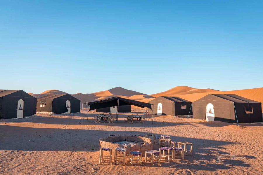 Du Nord au Sud: Traversée Majestueuse du Maroc